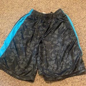 Men’s basketball shorts